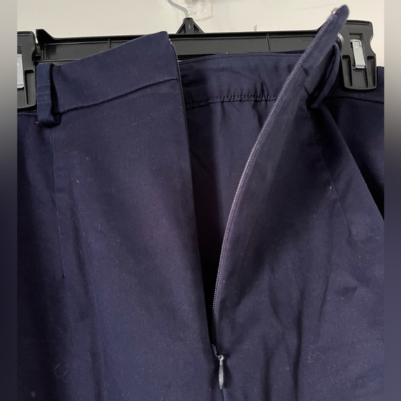 **donated** JCrew Dark Blue Pencil Skirt, size 8 - Picture 5 of 8